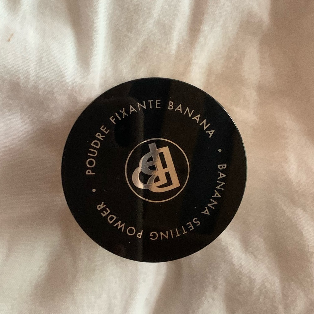 NEW Banana Powder Setting Powder